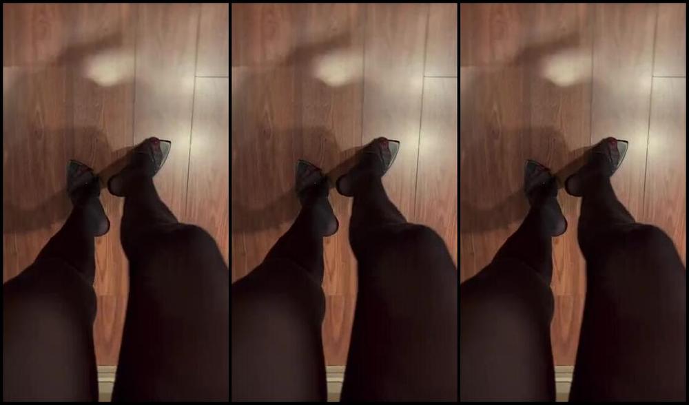 Simply Milena Nicknamed Simplymilena Onlyfans Anyone Here Is A Fan Of Nylons And Heels