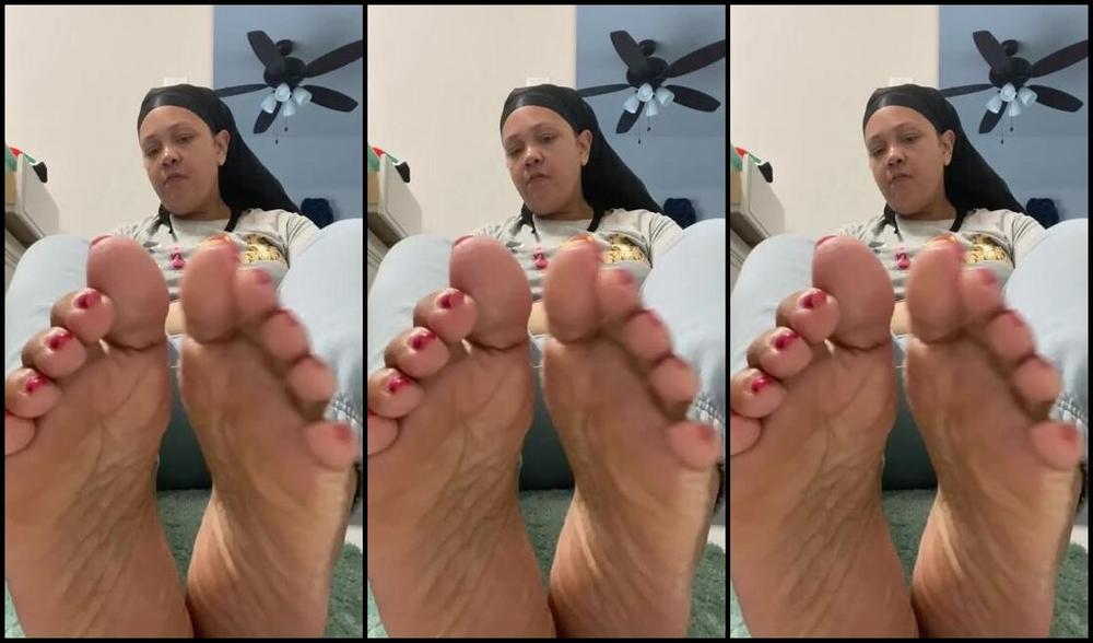 Goddess See Nicknamed Soles 4Ursoul Foot Fetish 10 22 2024 Onlyfans Video Spitty Sole Show