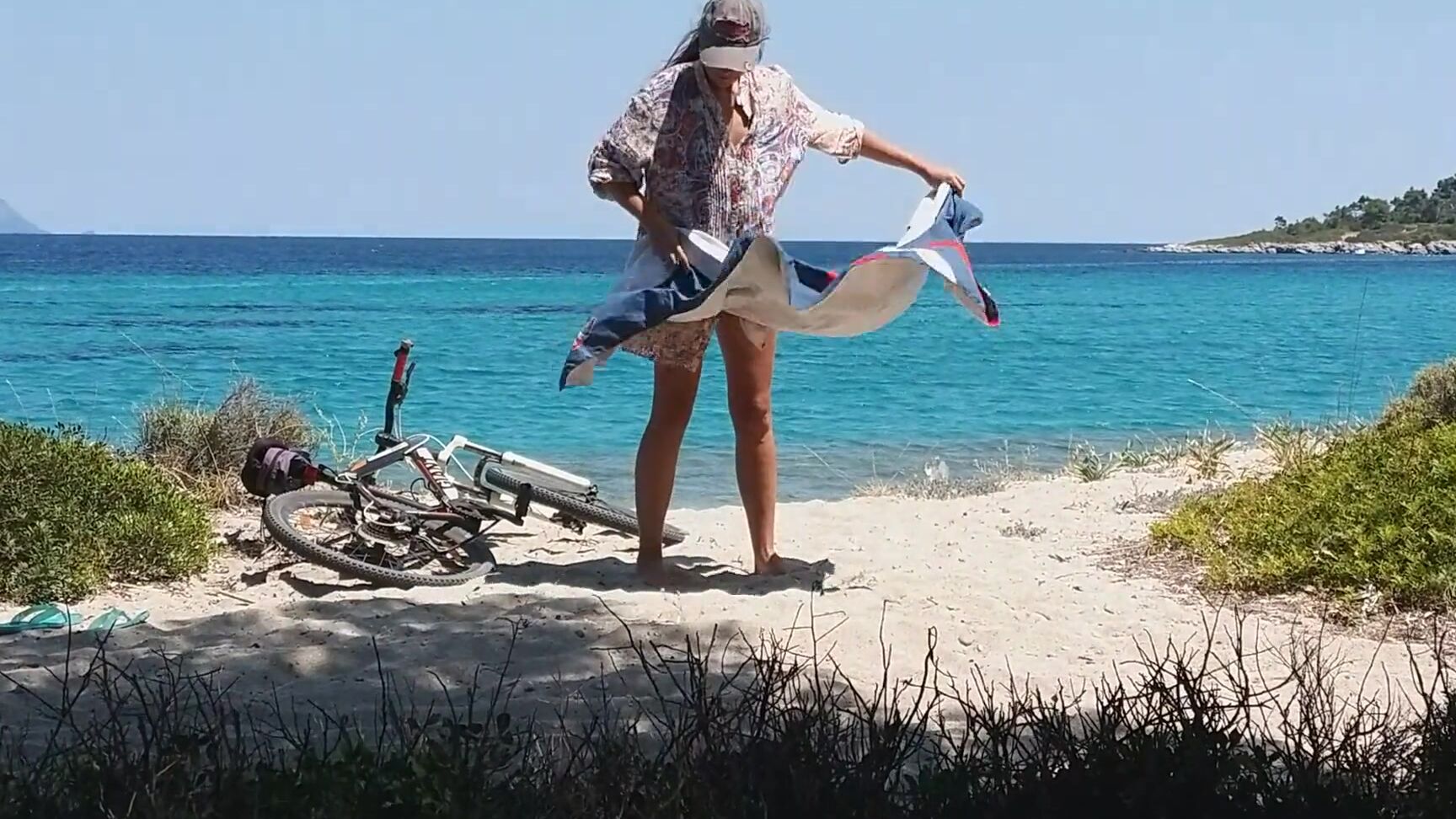 My Wife SexyDreams VOYEUR sexy wife Sun Tanning NAKED Pornhub