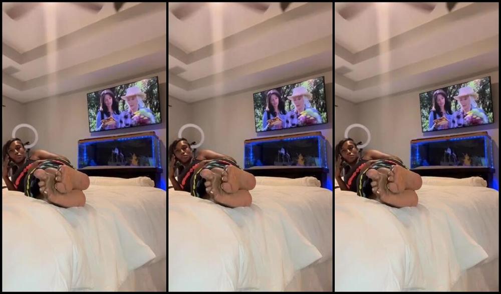 Haitian Babefeet 08 06 2024 Onlyfans Video Talking On The Phone About You Footboy My Day Was Going Just Fine And I Really