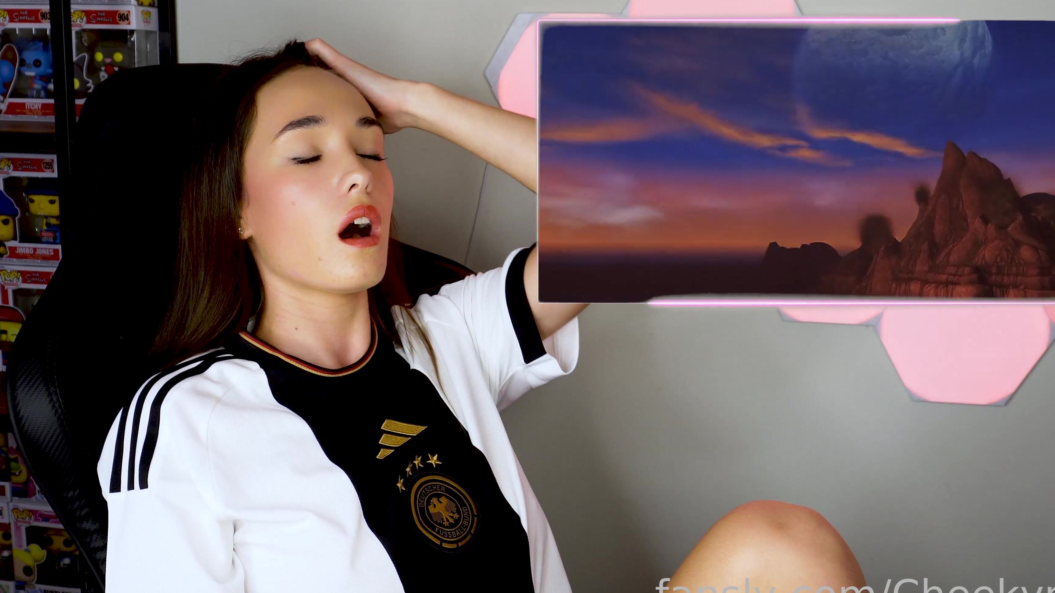 Cheekymz 477794003220180992 Smbijses