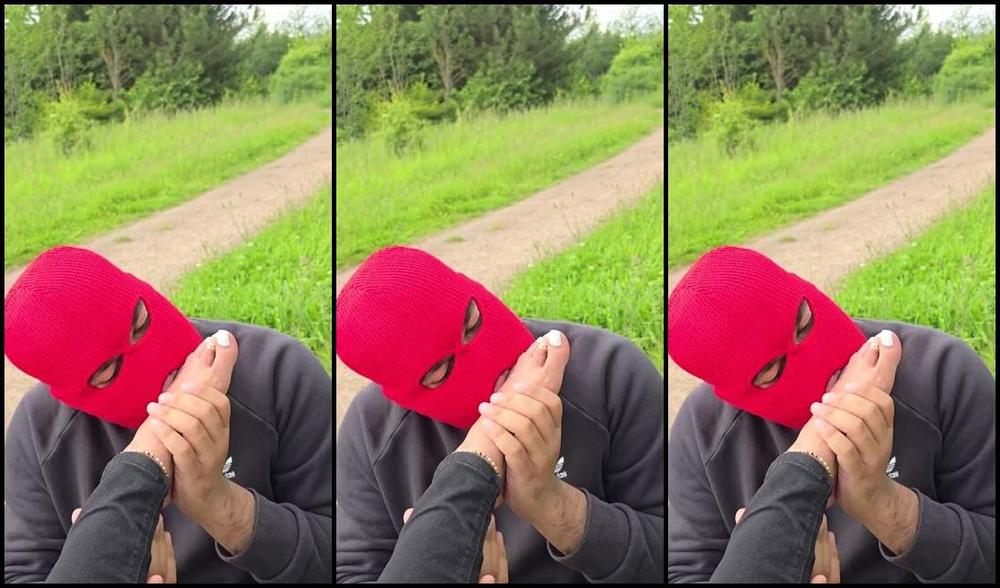 Feetbysherri Onlyfans If You Go Down To The Woods Today