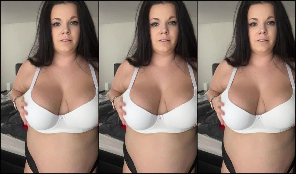 Moore Jasmine 2754027861 01 25 2023 I Got Some New Bras And I Want To Show U Which Color Is Your