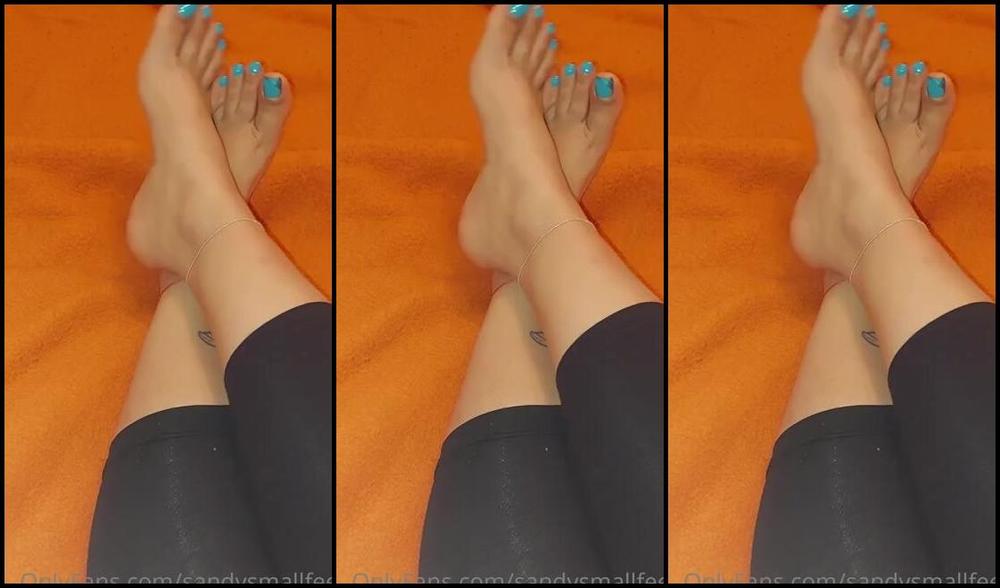 Mica Sandy Nicknamed Sandysmallfeet Onlyfans Would You Compliment My Feet