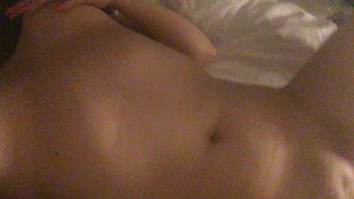 Queen Brea Late Night Pink Dildo Fuck