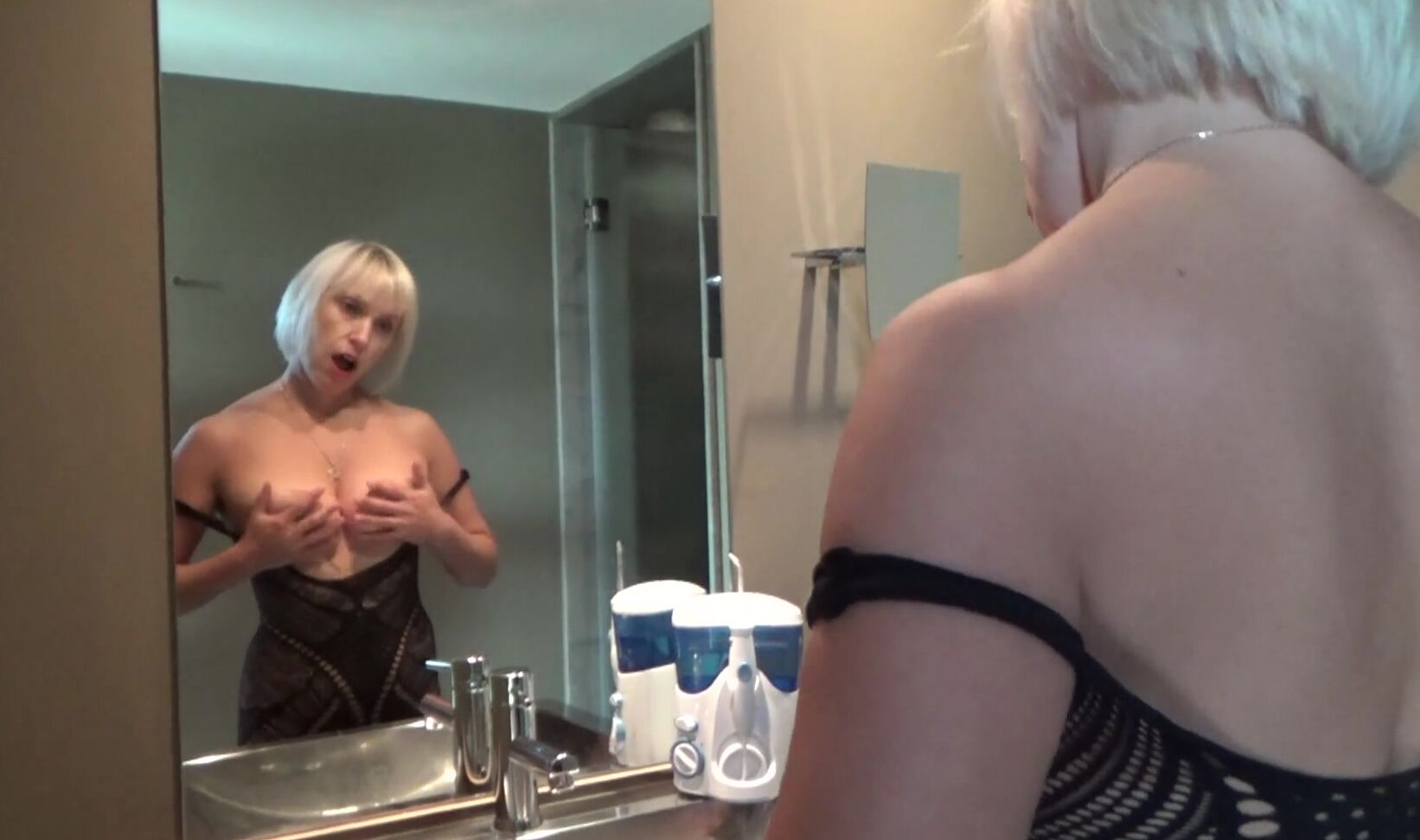 how-i-masturbated-with-the-irrigator-in-the-hotel Pornhub