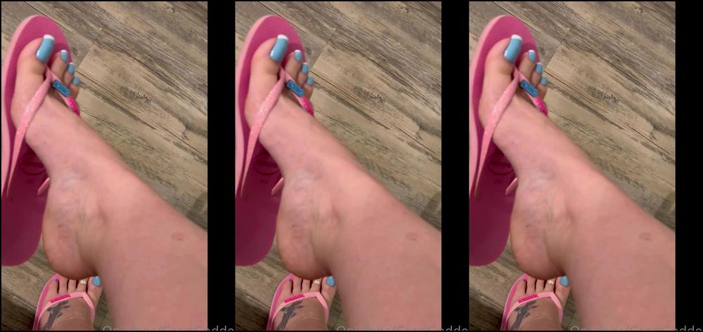 Grazigoddess 2834701248 04 20 2023 Gravei Esss V Deo Enquanto Tomava Um Ch L Nos Tee Time