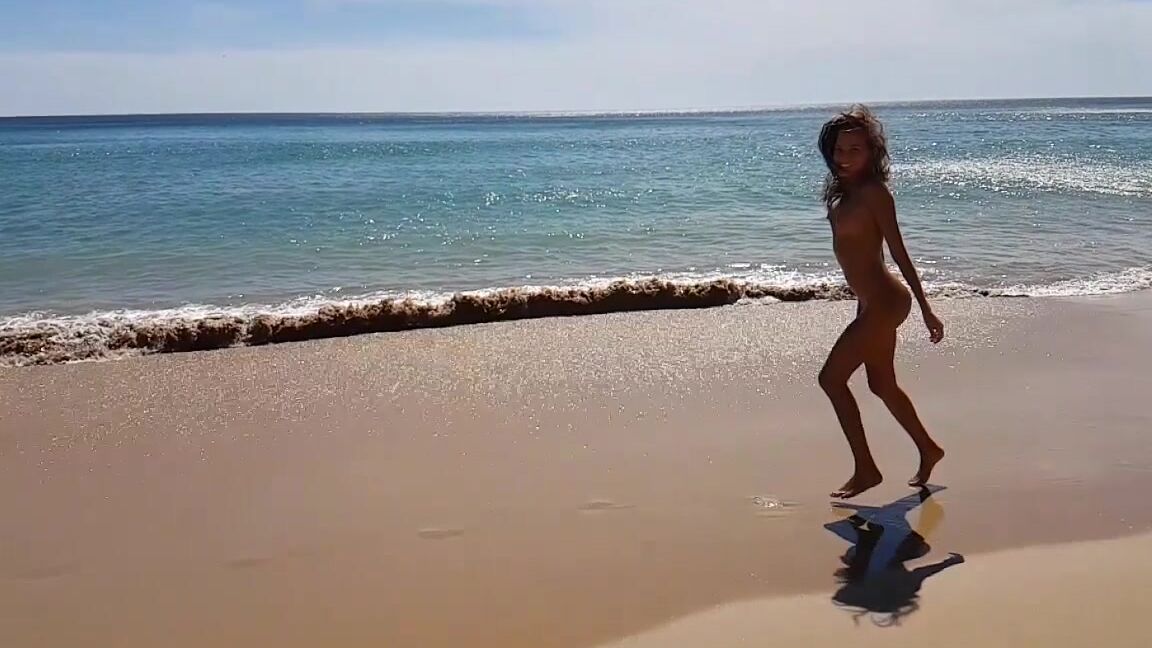 Katyaclover Ocean Breathing Enjoy Me Bathing In This Beautiful Ocean Playing Around Feel My Joy