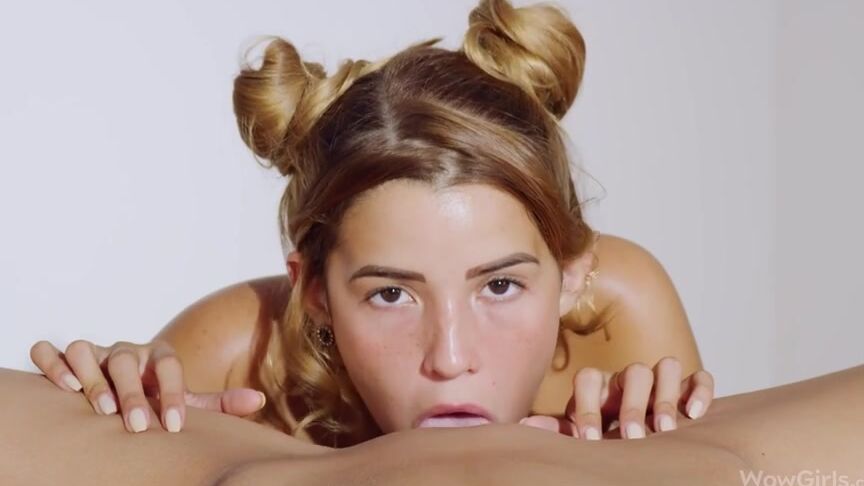 Fingering, Facesitting, Lesbian, Pussy Licking, Shaved Pussy, Ass Licking, Ass Fingering, Glamour, Natural Tits, Latina Agatha Vega, Emily Mayers SiteRip