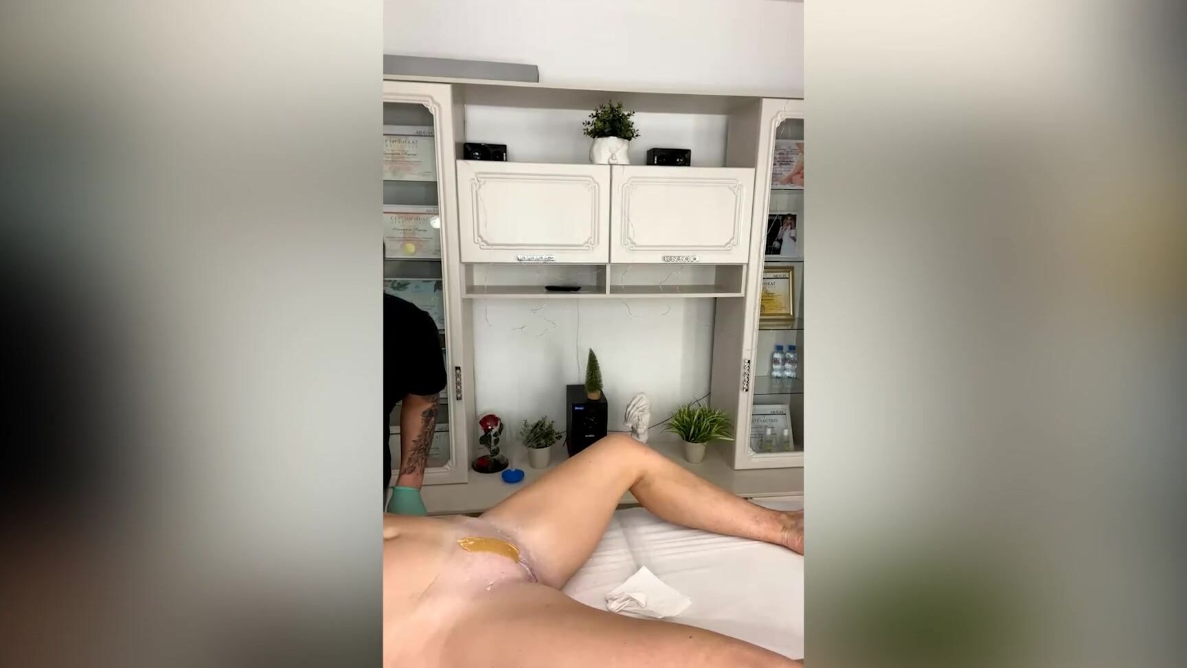 Depilation Of A Girl S Pussy With Her Husband He Sits Next To Him And Jerks Off