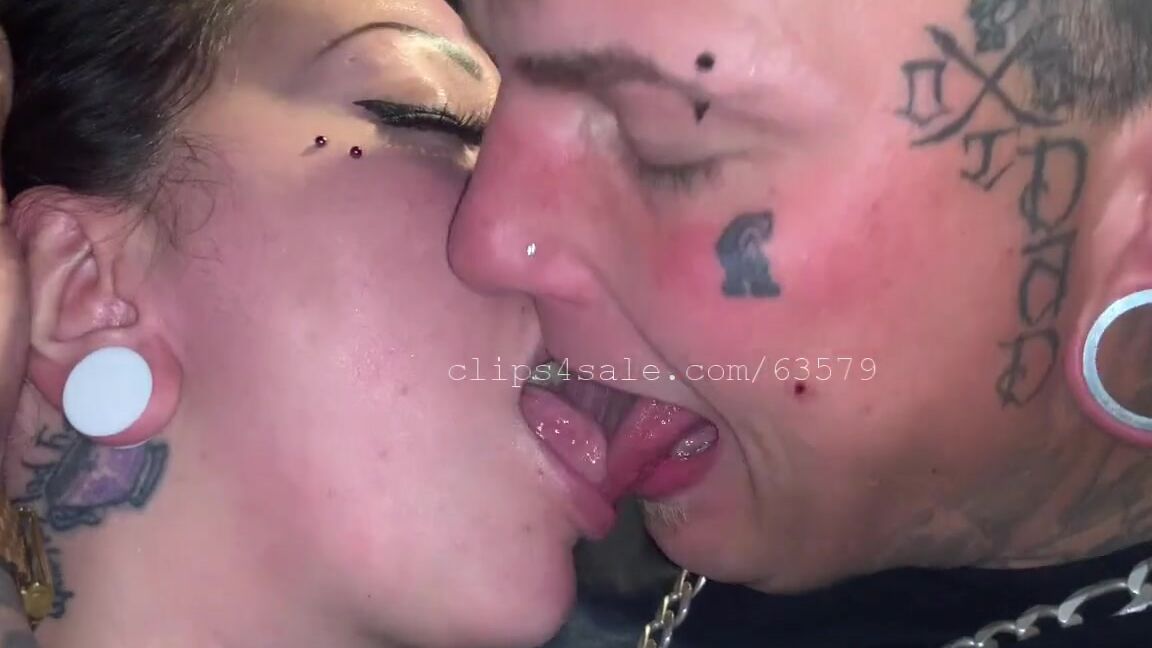 Kissingchannel Nicknamed Kissingchannel 01 23 2021 Onlyfans Video Hhog And Mystery