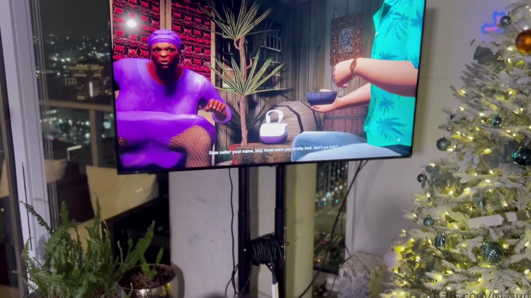 Islasummer I Was Bent Over The Table Playing Gta Before Bed And Oli Wanted To Join In On The Fun My