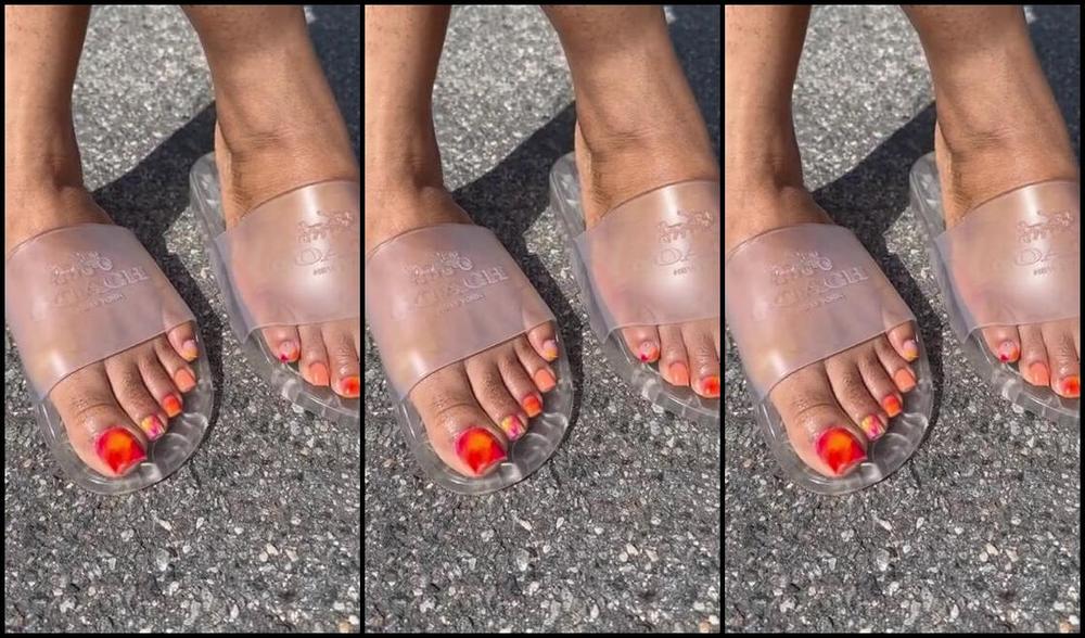 Queenjodiieetoes Aka Prettyfeetonly1800 Onlyfans Why Be Basic I Like To Make You