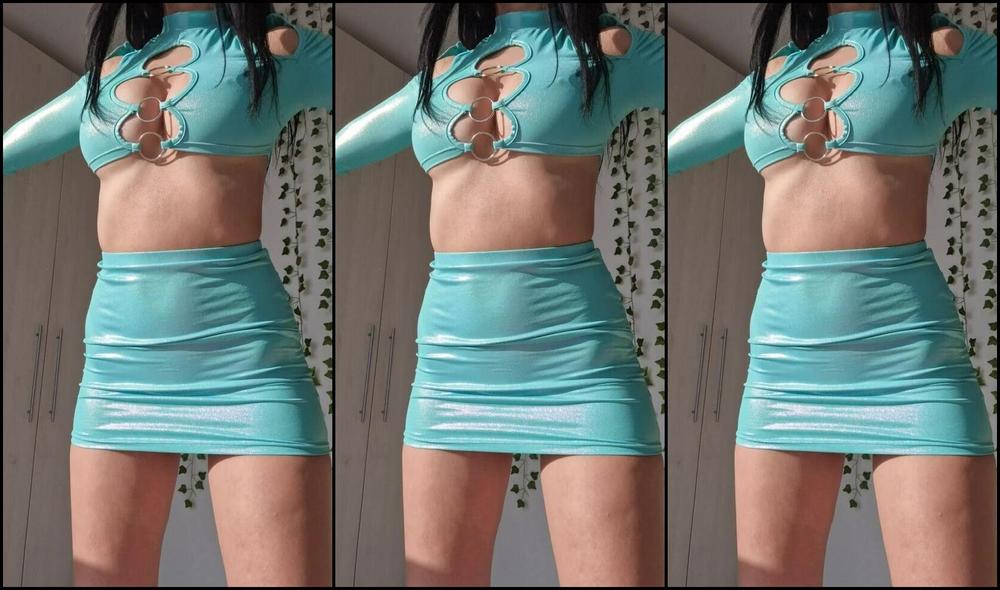 Atomicbrunette18 392