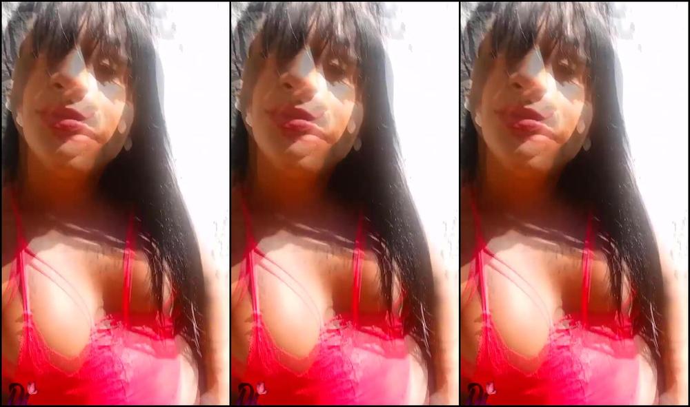 Famosinharenatinha Compilation Of Renata Barbosa In The Street