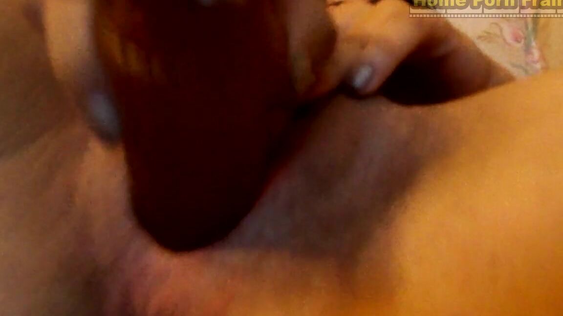 Curly Brunette Babe With Round Ass Masturbation Homemade Video