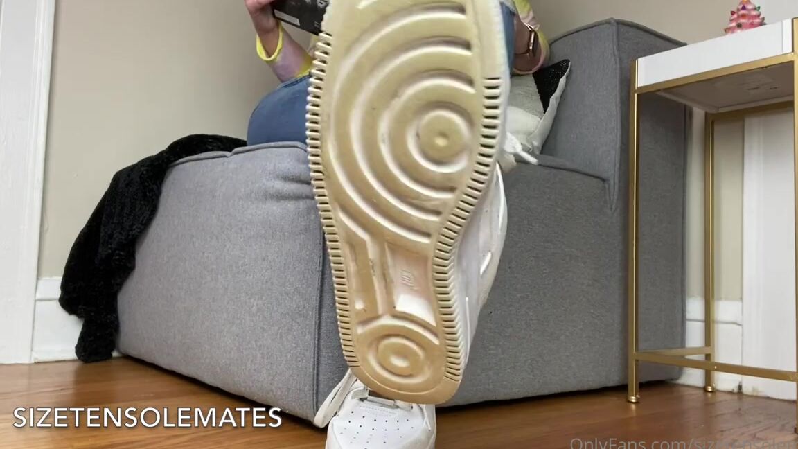 Sizetensolemates Onlyfans I Started A New Asmr Readingsock Tease Series On My Youtube Channel These Videos Have Become Highly