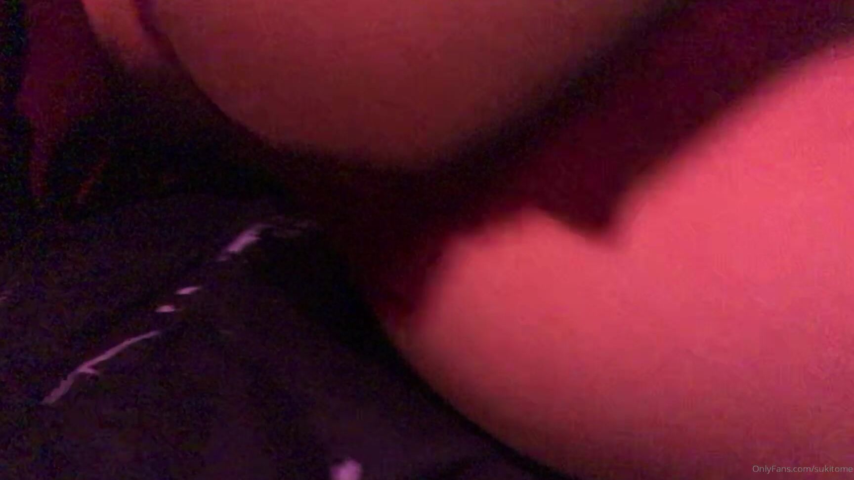 sukitome-28-02-2020-162935824-feelin-a-little-tired-but-still-horny-and-thinking-about-getting-my-holes-filled.