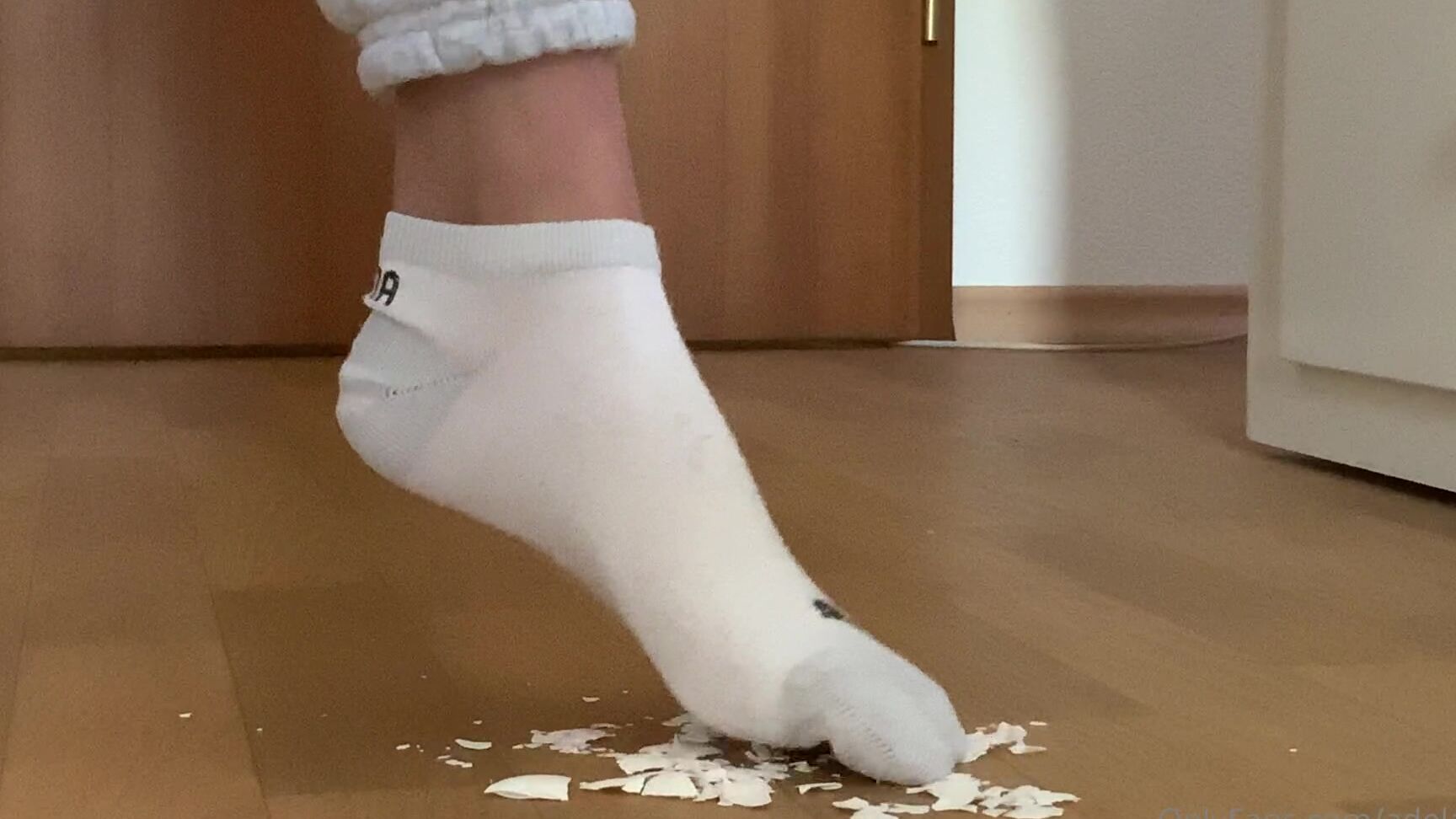 Kitsunematic Had Some Eggs For Breakfast Can You Handle The Crunch