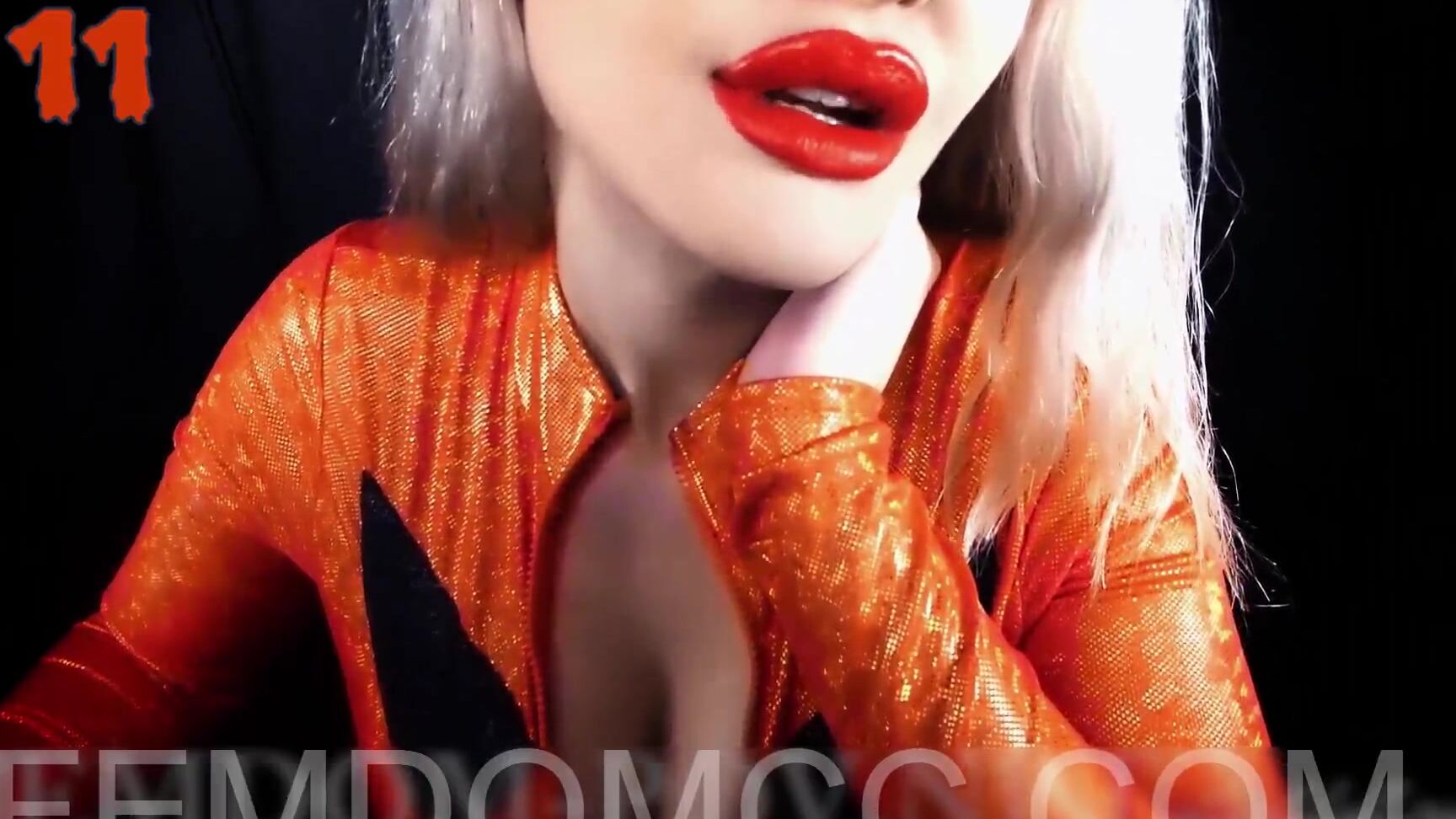 Violet Doll Halloween Drain Game