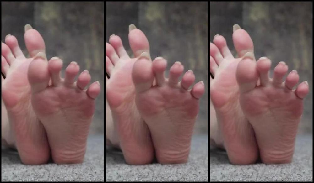 Vixenarches Onlyfans Video 52