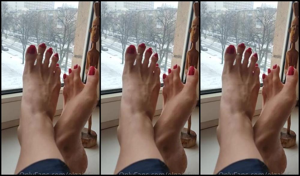 Olga Infinity Aka Olgainfinity Onlyfans Outside The Window Snow And The Man Of My Dreams