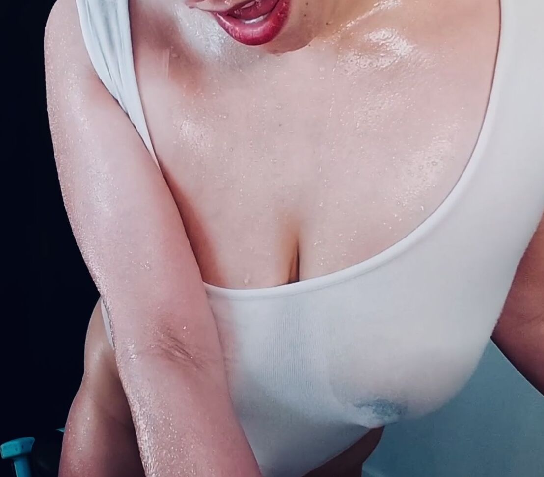 Sweatyfaye Gosh It Is Getting A Little Warmer Can You Tell With This Song Ride This Is