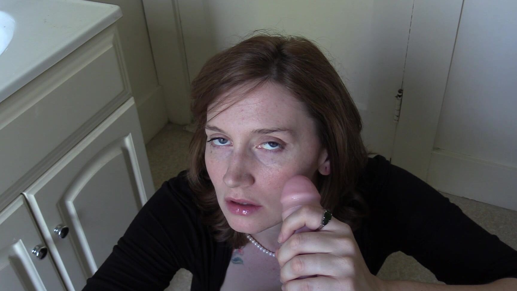 Bettie Bondage Lunch Date