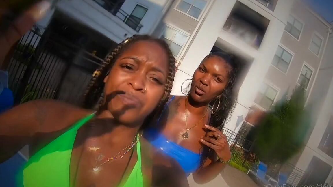 Tierradoll Onlyfans Me And Contessauntamed Found A Tiny At The Pool