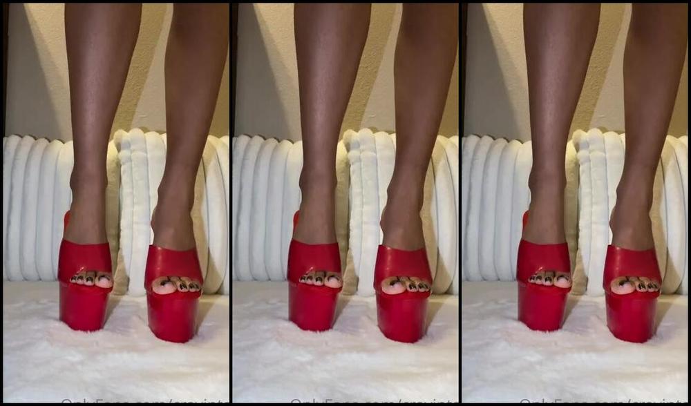 Cravintae Nicknamed Cravintae Onlyfans Need Pedicure Send Help