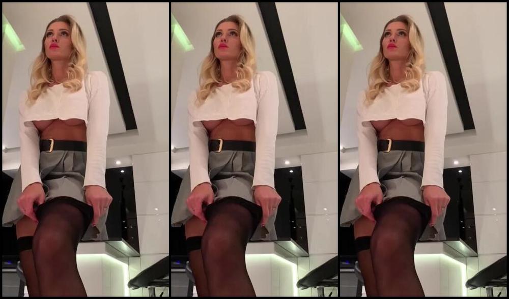 Liara Sin Onlyfans Feet Freaks This Is Clip Are You Looking For Enjoy