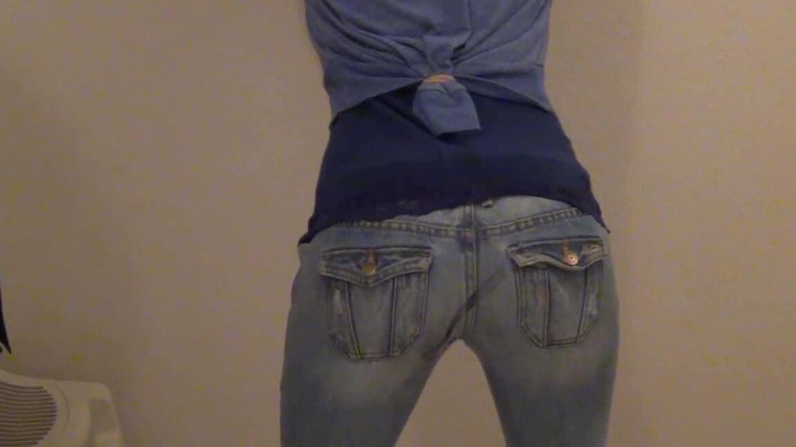 Shayla, HD, amateurspankings AS Shayla Drives Her Brothers Car Clips4Sale