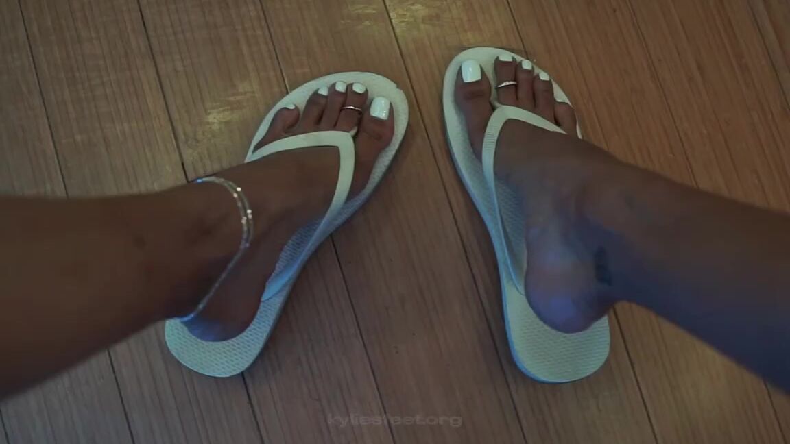 Kylie Le Beaus Feet Nicknamed Kylielebeausfeet Onlyfans Some Of The Toe Rings Arrived They Re A Lot Sexier Than Expected I Also Bought