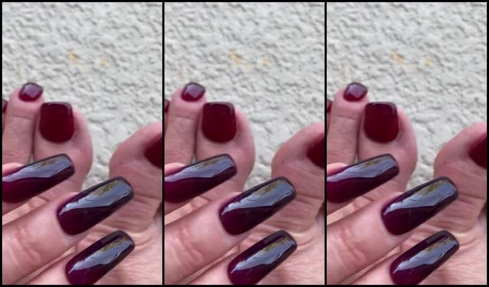 Janetmasonfeet Onlyfans Another Fun Polish This One Is A Mood Polish It Changes Colors What Do You Think Like H