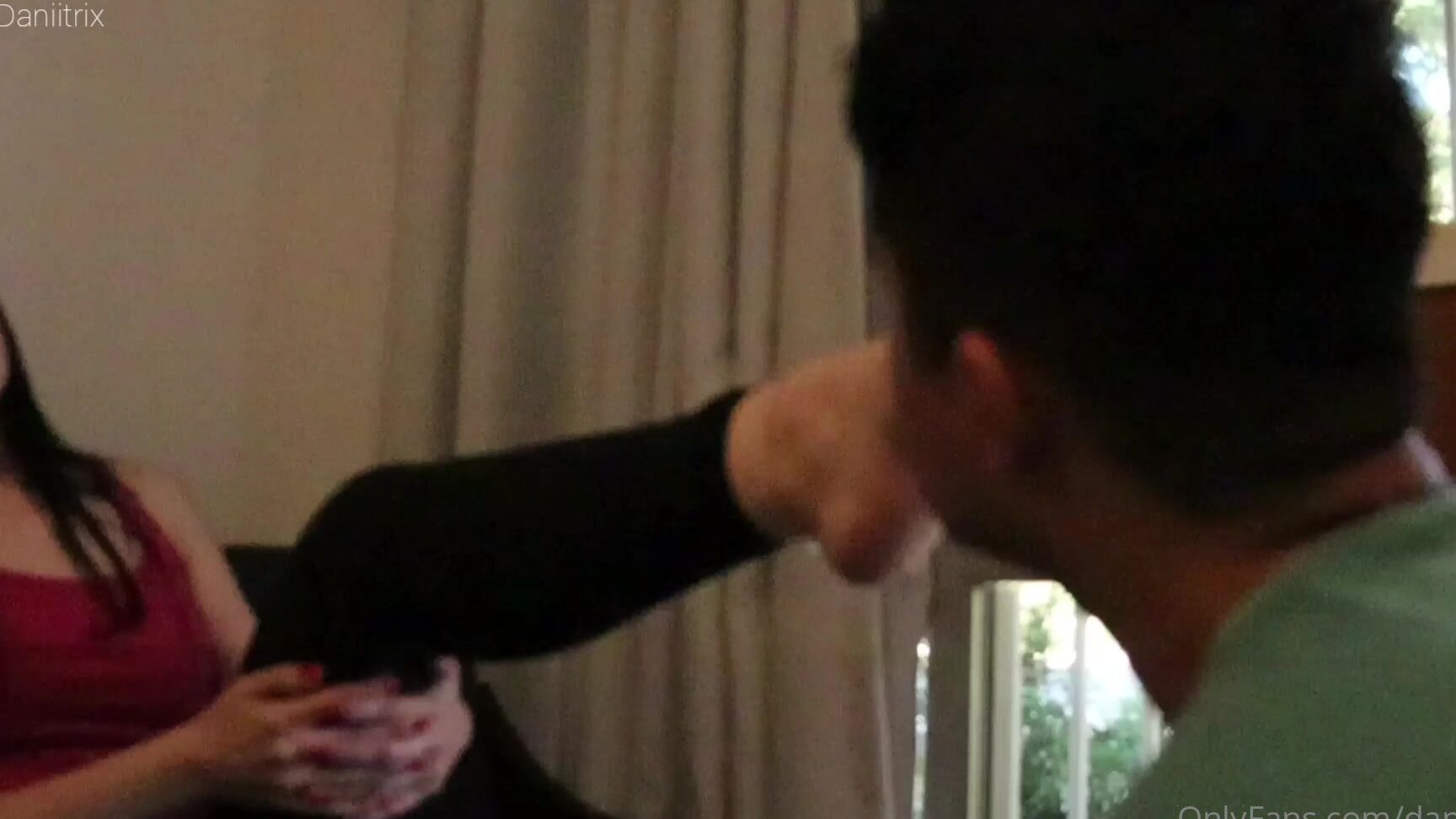 daniitrix-19-12-2021-2306298434-worship-nesta-adora-o-emprestei-meu-namorado-fict-cio-para-que-ele-pudesse-beijar