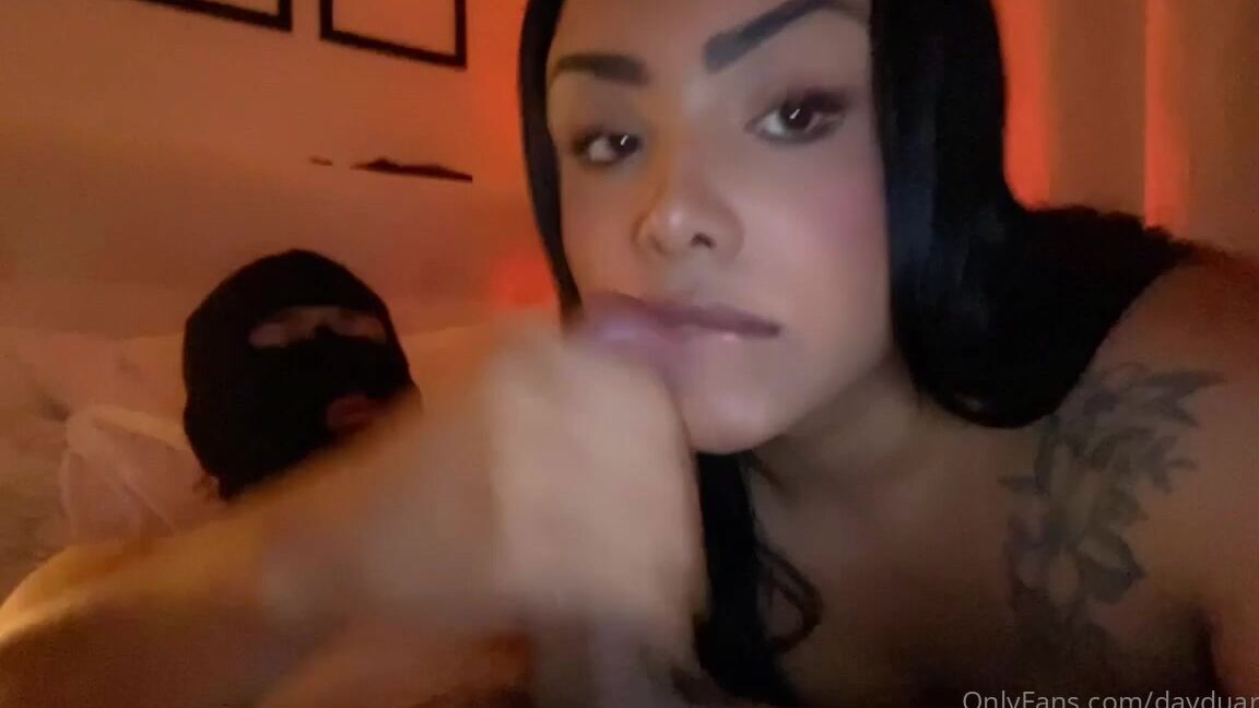 Dayduarteeh 2802654922 03 12 2023 Quem Ai Gosta De Uma Boa Mamada Deixa Eu Gravar Voc Enchendo Minha Boquinha De