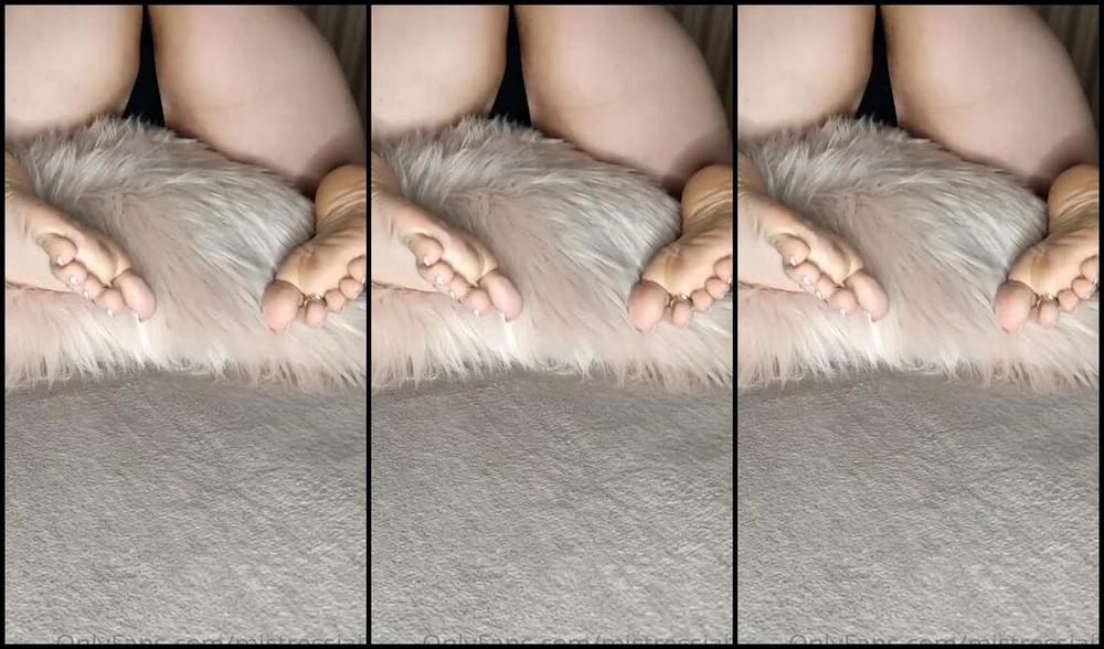 Mistressjaily Onlyfans Who Wants To Worship My Feet And Eat My Ass