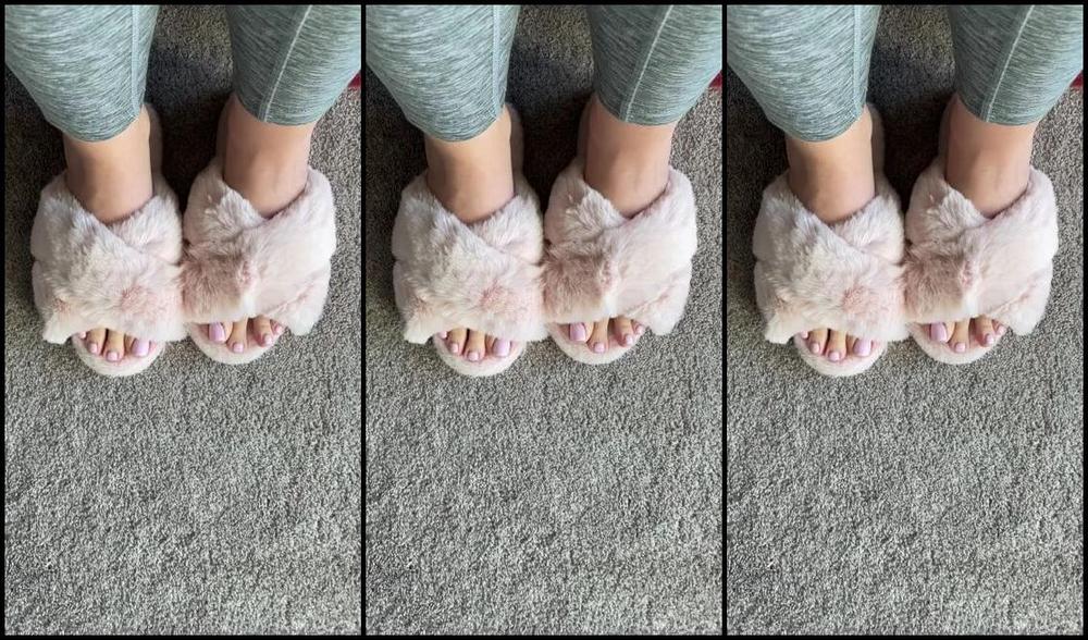 Goddess Mads Nicknamed Mad4Soles Onlyfans Can T Wait To Leave My Scent All Over These New Slippers Soon They Will Have Imprints Of My Toes
