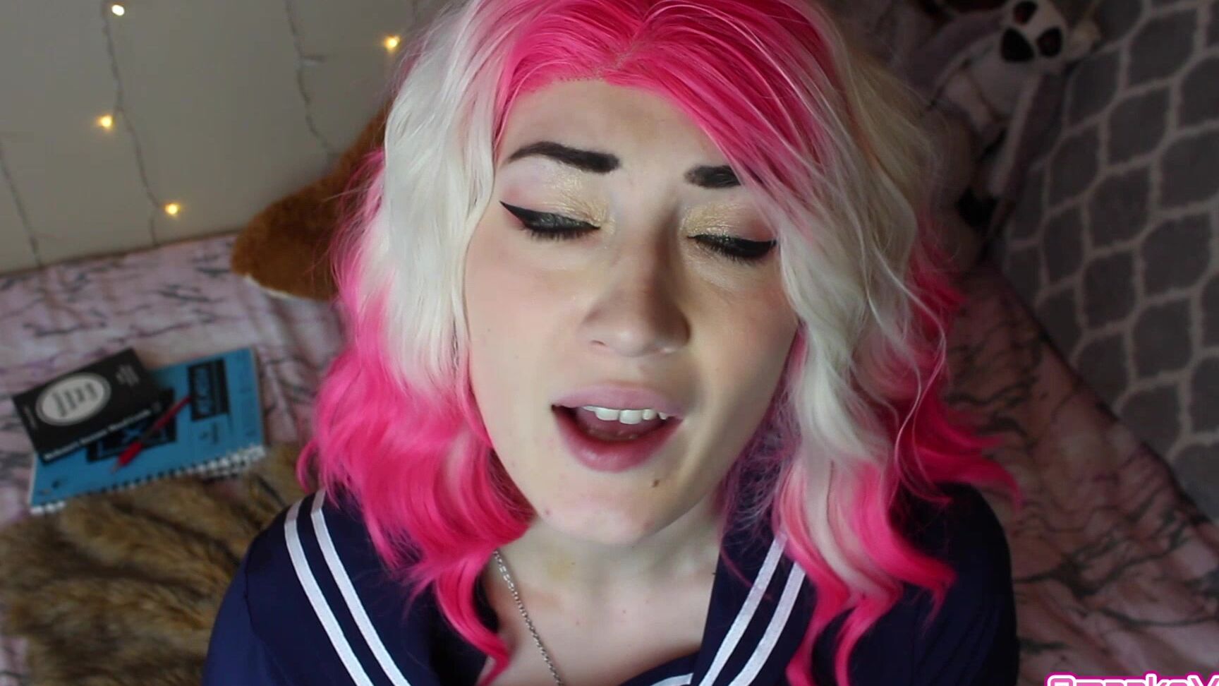 Omankovivi Sch L Girl Vivi S A Facial