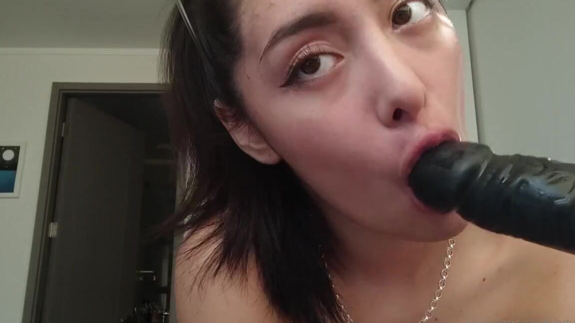 Egyal Storm Aka Egyalvip Onlyfans I Show You My Tits And Then I Give Blowjob To My Black Friend 2