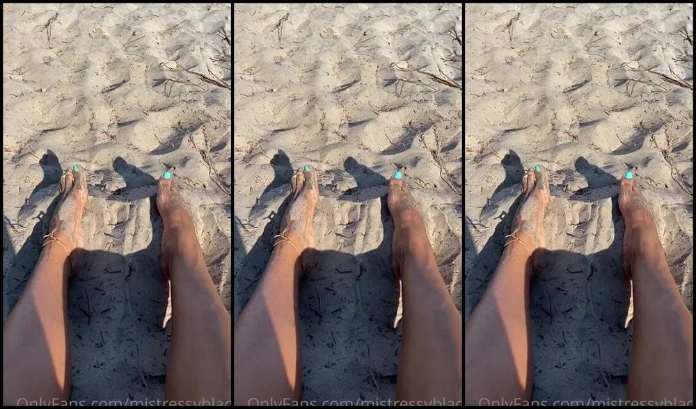 Mistress V Black Nicknamed Mistressvblack Onlyfans Clean Everything Up Use Your Tongue