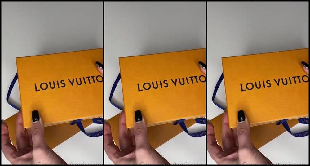 Toxicsugga Nicknamed Toxicsugga Onlyfans Unpacking Louis Vuitton
