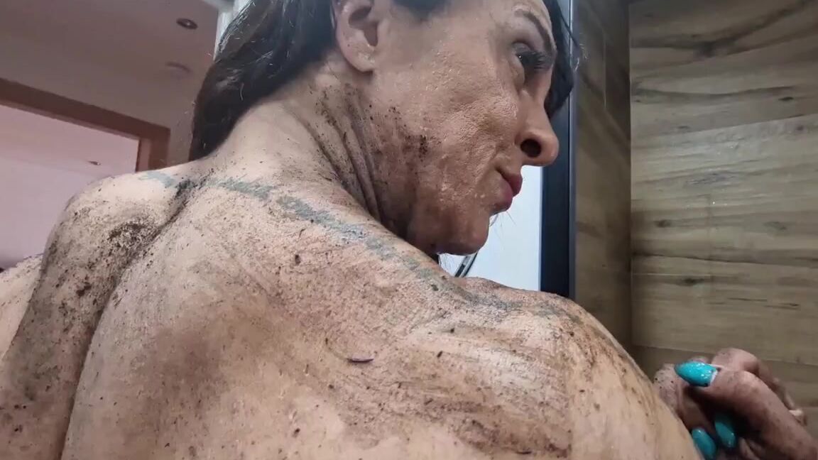 Alejandra Chacon Aka Alejandrachacon 09 11 2023 Onlyfans Video Working On The Farm Today Hahah