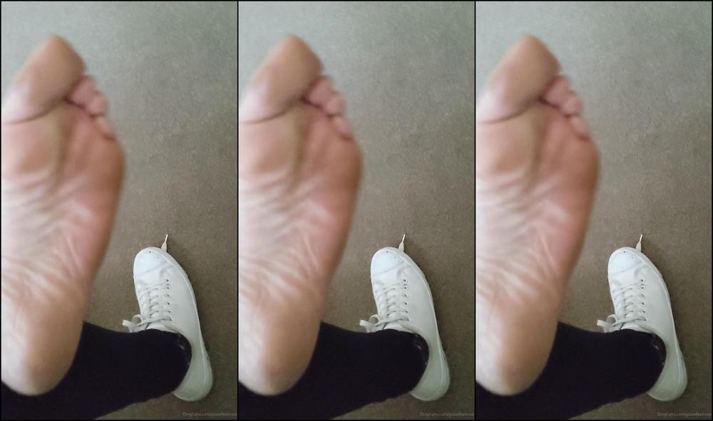 Pixiefeetnixx Goodbye Cute Little Star Socks One Day I Shall Return To America My Socks Have Travelle