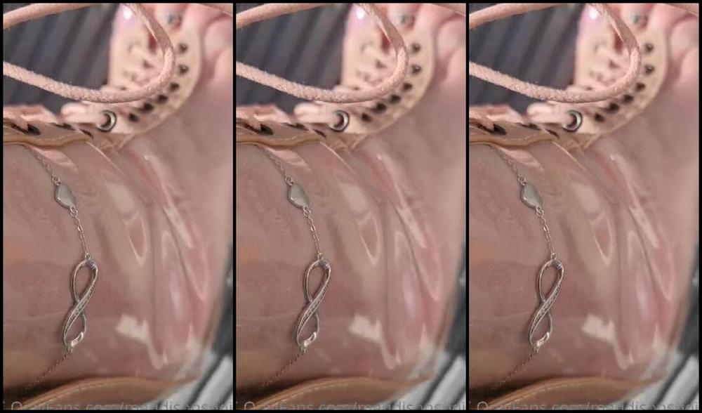 Maddison Spoilt Nicknamed Maddisonspoilt Onlyfans These Boots Show It All Did You Spot That Bit Of Dirt On My Toe Would You Suck It Off