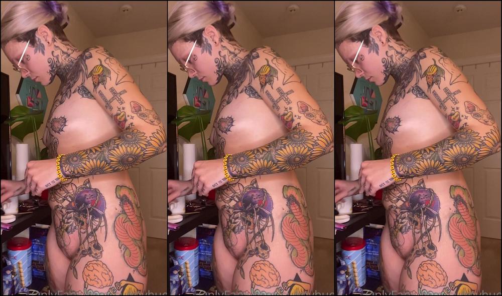 sunnyhues-08-11-2020-1218279846-me-waxing