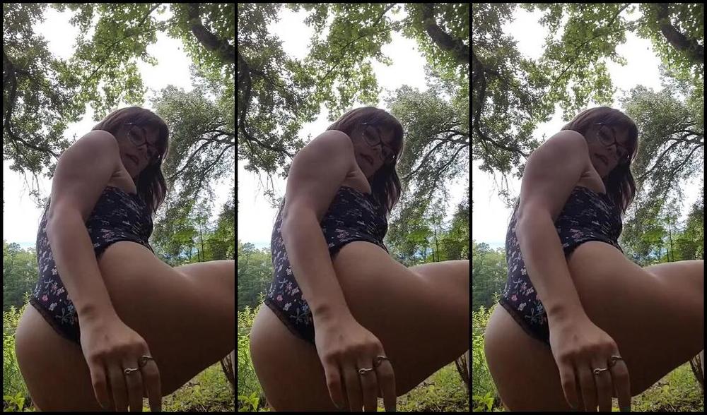 Tays Toes Nicknamed Taystoes 09 02 2022 Onlyfans Video I Dont Know How My Twerking Synced Up With The Music I Added But I Was