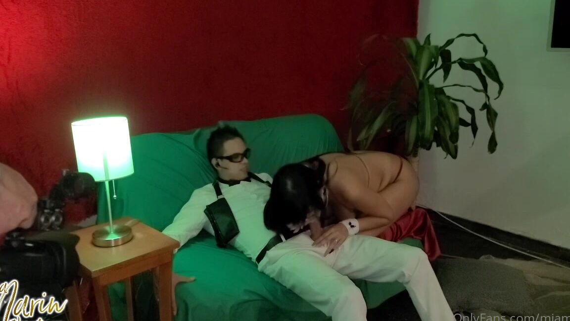 miamarin-08-12-2020-1409889889-le-doy-un-regalo-a-mi-novio-y-le-bailo-muy-rico-y-me-coge-duro-alexmarinactorxxx