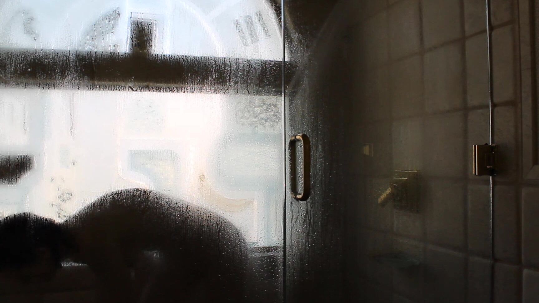 Faerie Bum Silhouette Shower