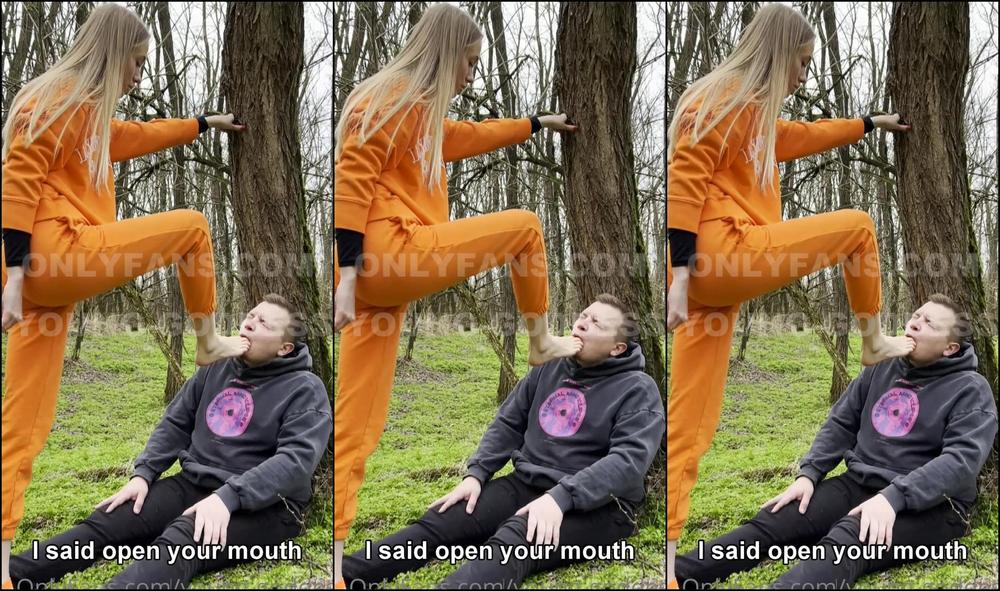 Young Goddess Open Your Mouth Wide Loser